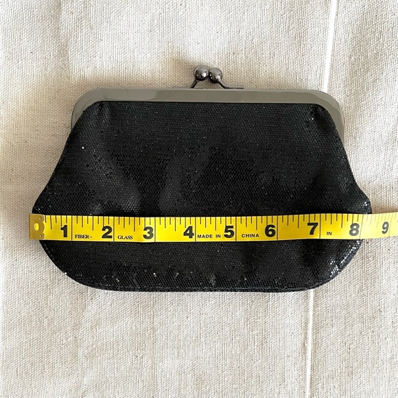 Express Black Sequin Mini Clutch with Kiss-Lock and Chain Strap: Vintage Glam - Picture 10 of 14